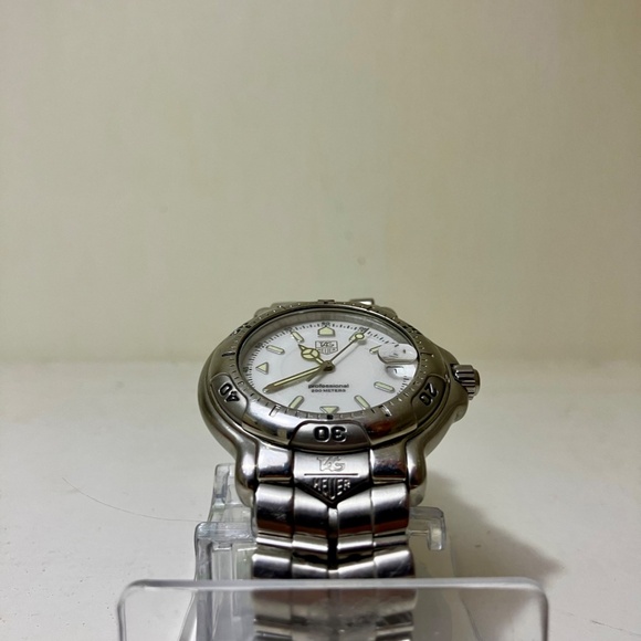 Tag Heuer 6000 Pure White Dial - Picture 2 of 9